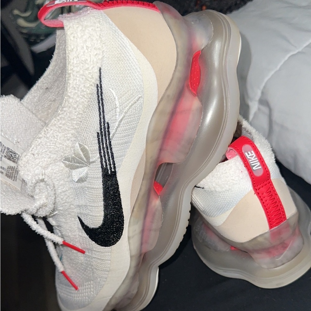 Nike Scorpions size 12